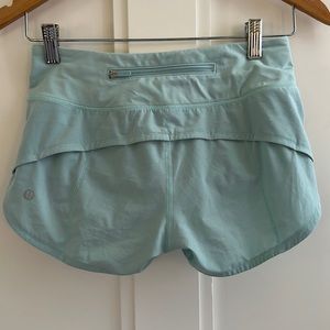 Lululemon Speed Up Low Rise Lined Short 2.5" inseam